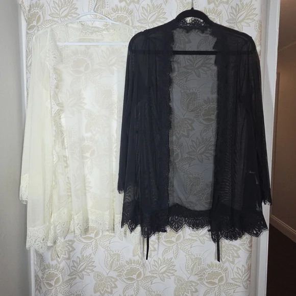 Fredericks of Hollywood Set of 2 Open Front Robe Lingerie Sheer Lace Coverup S/M - Picture 1 of 15